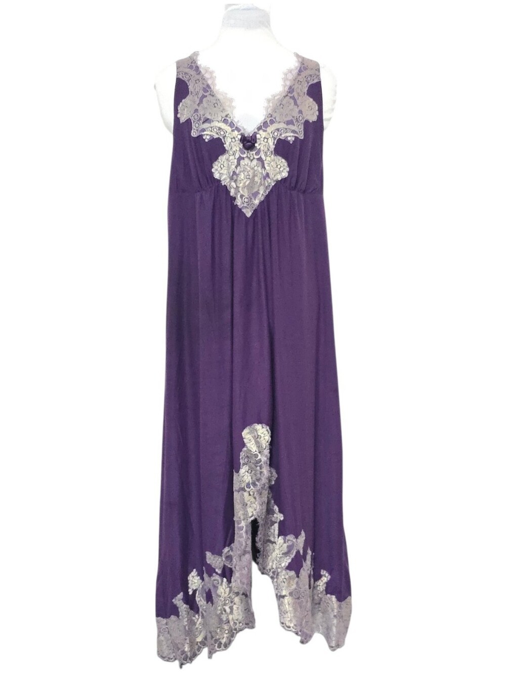 Soma Purple Long Chemise Nightgown Size XL Silver Lace Trim Deep V Neck Babydoll